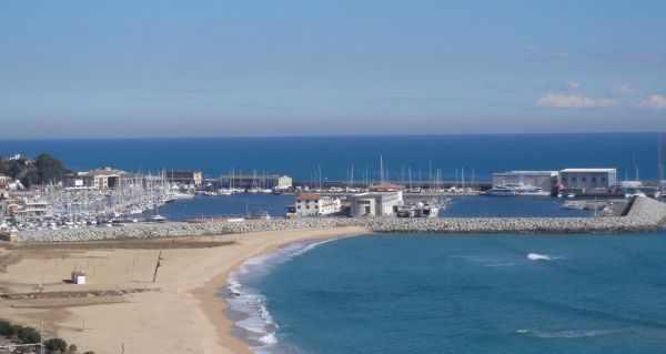 Hostal Portofino Arenys de Mar Bagian luar foto