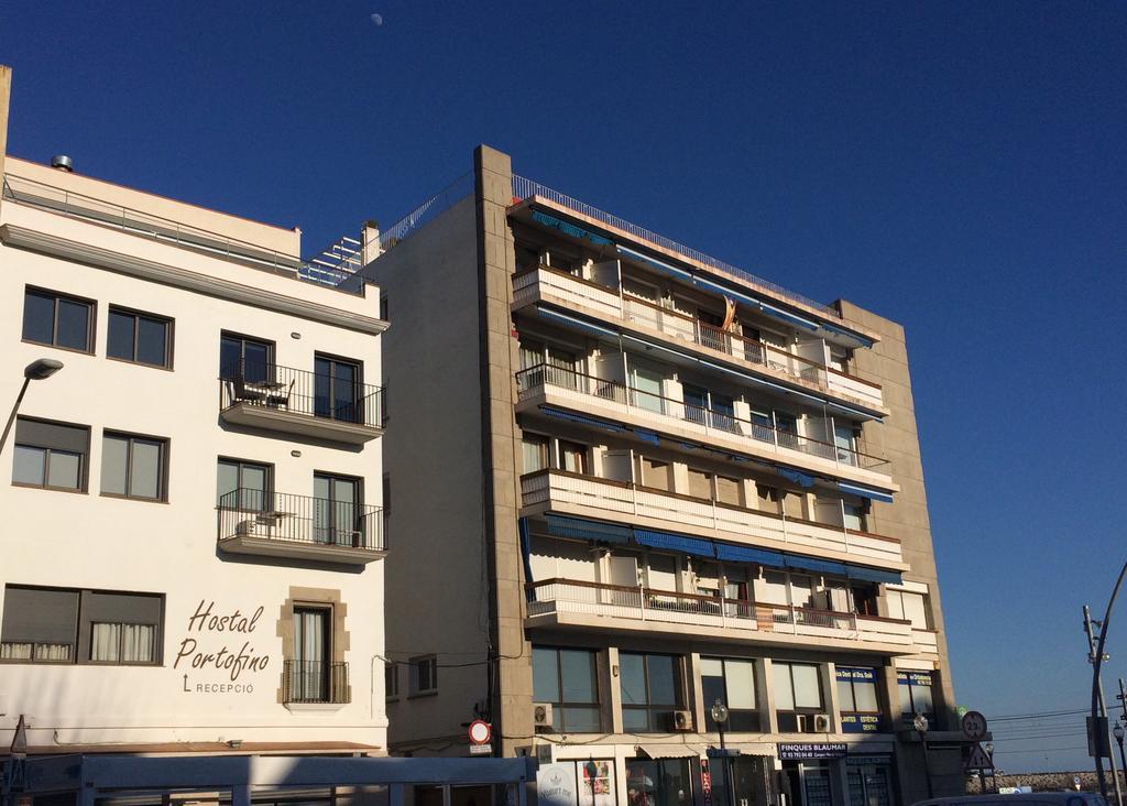 Hostal Portofino Arenys de Mar Bagian luar foto