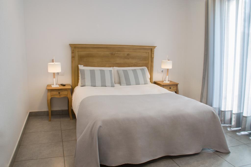 Hostal Portofino Arenys de Mar Bagian luar foto