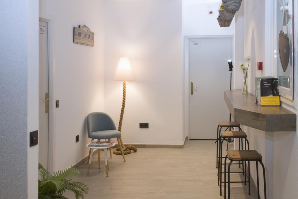 Hostal Portofino Arenys de Mar Bagian luar foto